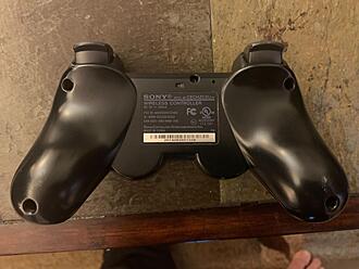 Click image for larger version

Name:	ds3 OG came with slim (R).jpg
Views:	1181
Size:	938.4 KB
ID:	231677